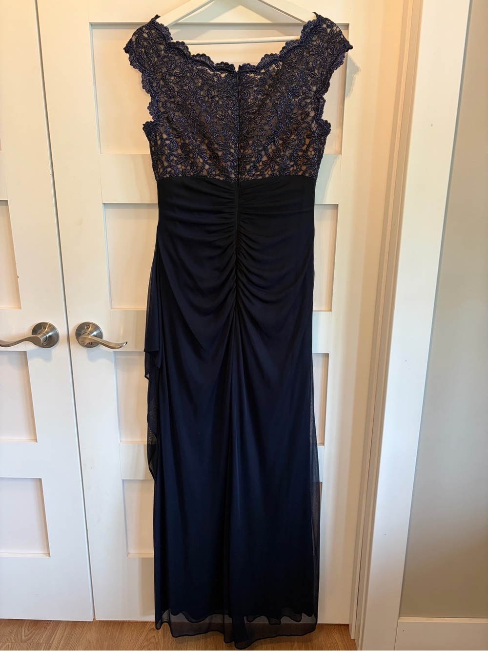 Xscape Navy Lace Bodice Evening Gown Mother of Bride/Groom - Picture 2 of 7